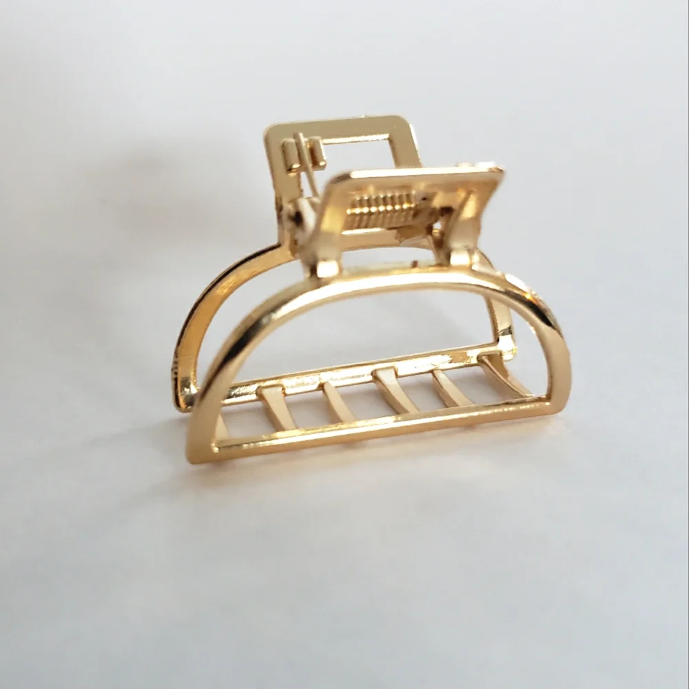 Gold Tone Metal Hair Claw Hair Clip
